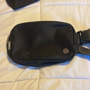 Lululemon 1L Belt Bag
